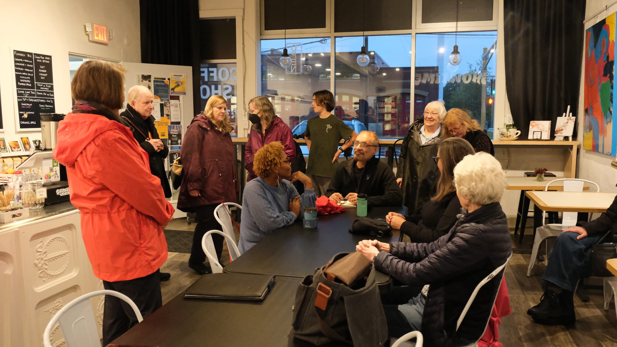 Community shines bright in new Roseville mural