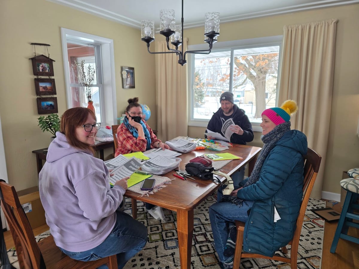 Neighbors helping neighbors with Do Good Roseville